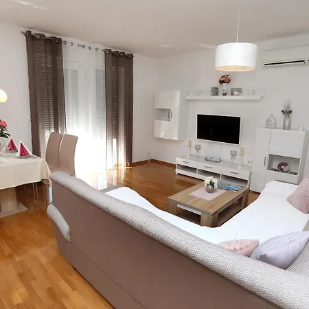 Apartment Kolak Trogir