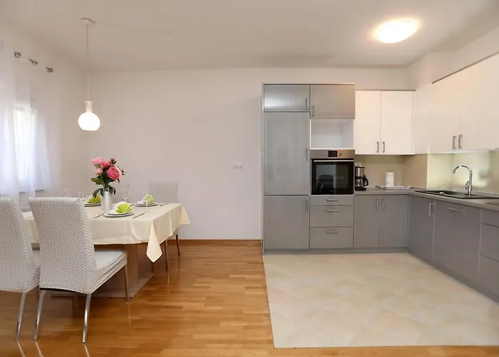 Kolak Apartment Trogir